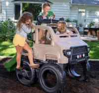 Игровой центр "Джип" с горкой