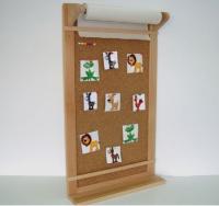 Мольберт настенный с пробковым покрытием