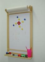 Мольберт настенный с магнитно-маркерной доской