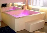 Мягкая ступенька к бассейну