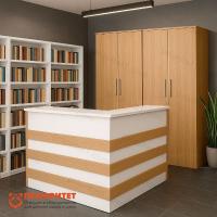 Комплект мебели со столом-кафедрой для библиотек