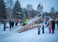 Зимняя деревянная горка "IgraGrad Snow Fox 12 м" с двумя скатами мод.124