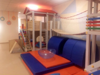 Комплексы и панели для игровых зон + Игровой комплекс "Комплект из трех домиков"