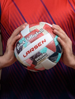 Волейбольные мячи + Мяч волейбольный пляжный Larsen Beach Volleyball Pink/Blue (SOFT TOUCH)