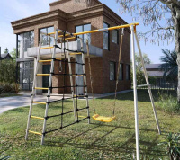Детские спортивные комплексы для дачи + Дачный комплекс "Romana D1" + ПЛАСТИКОВЫЕ качели 103.31.06 (серый/жёлтый)