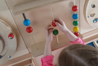 Тактильное оборудование и панели + Тактильно-разивающая панель "Магнитные шарики"