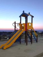 Детские уличные комплексы + Детский игровой комплекс с металлическим скатом Н-1500 ДИО 04111