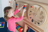 Тактильное оборудование и панели + Тактильно-разивающая панель "Магнитные шарики"