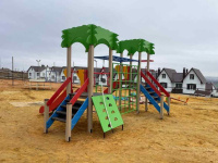 Детские уличные комплексы + Детский игровой комплекс серии джунгли "Мадагаскар" Н-900 и Н-1200 ДИО 02110