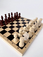 Настольные игры + Шахматы обиходные парафинированные с доской